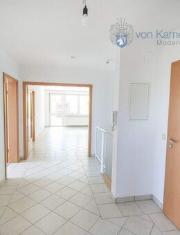 Großzügige 5-Zimmer-Wohnung in Erlangen-Kosbach mit Terrasse und Garten - Erlangen
