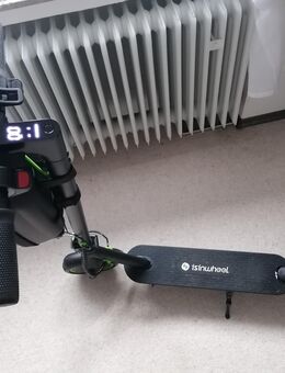 E - Scooter gebraucht sehr guter Zustand - Essingen (Baden-Württemberg)