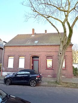 Familienfreundliche DHH mit 143m2 Wohnfläche,Garten & Photovoltaik - Duisburg