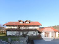 Attraktives Mehrfamilienhaus mit großem Entwicklungspotenzial in ruhiger Lage - Hengersberg