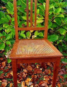 schöner alter Jugendstil Stuhl mit Wiener Geflecht - Niederfischbach