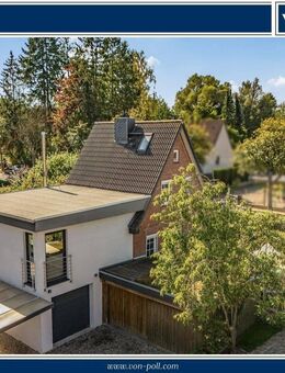 Kernsaniertes Siedlungshaus mit Anbau auf idyllischem, gewachsenem Grundstück - Kiel