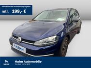 VW Golf, 1.0 TSI VII Join, Jahr 2018 - Fellbach