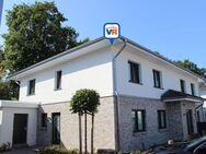 Schöne 3 Zimmer Wohnung im Obergeschoss - Heide