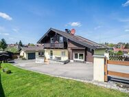 Gemütliches Wohnhaus mit Weitblick und 747 m² großem Grundstück in Saulgrub! - Saulgrub