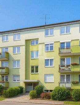 WINDISCH IMMOBILIEN - Gemütliche 2,5-Zi. -Dachterrassenwohnung in gepflegtem MFH bezugsfrei! - Puchheim