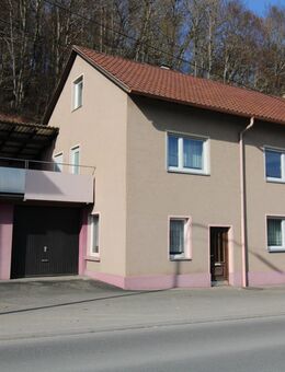 Wohnhaus m. ELW u. gr. Gartengrundstück - Veringenstadt