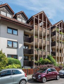 Großzügige 5,5-Zimmer-Wohnung in begehrter Innenstadtlage von Erlangen - Erlangen