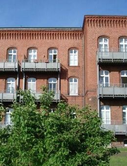 ansprechende, helle 1-Zi. Wohnung mit Balkon - Rathenow