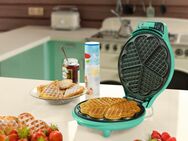 bestron Waffeleisen ASW217, 700 W, für klassische Herzwaffeln, mit Antihaftbeschichtung, Retro Design