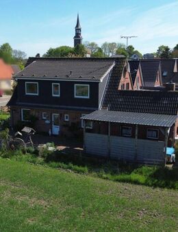 Wohnen in Eidernähe! Massiv gebautes EFH mit Blick auf die Dithmarscher Marschlandschaft - Lunden
