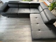 Moderne Eckcouch/Sofa mit Schlaffunktion und Bettkasten - Düren