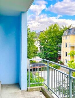 Idyllisch wohnen mit EBK, Parkett, ... und alles ist in der Nähe! - Dresden