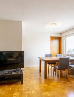 "Attraktive Wohnung mit 3 Zimmern & Garage in familienfreundlicher Umgebung" - Göppingen