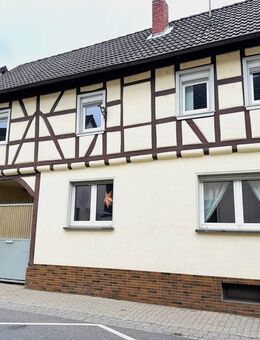Einfamilien-Bauernhaus mit Künstler-Atelier - Waldorf