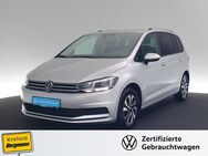 VW Touran, 2.0 TDI Active, Jahr 2022 - Krefeld