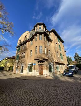 Denkmalgeschütztes Mehrfamilienhaus mit Baugenehmigung in Groitzsch zu verkaufen - Groitzsch