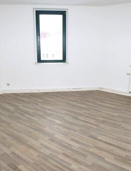 Wohnen im Dachgeschoss - 3-Raumwohnung - 1. Kaltmiete geschenkt - Chemnitz