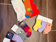 Socken Strumpfhosen Paket Gr.56/68 Neu - Rossau