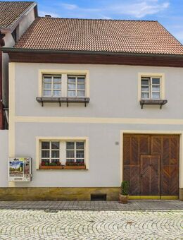 Historisches Altstadthaus mit romantischem Innenhof im malerischen Seßlach - Seßlach