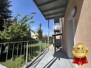In Renovierung I sonniger Balkon I Bad mit Eckbadewanne I neue Einbauküche - Dresden