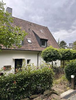 Exklusive 2-Zimmer-Wohnung mit großer Terrasse und Einbauküche am Asenberg - Bad Salzuflen