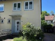 Charmantes Reihenendhaus mit Garten in bevorzugter Lage Oldenburgs - Oldenburg