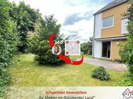 Platz bis unters Dach! Großzügige Doppelhaushälfte mit schönem Garten & Garage in Lauf-Kotzenhof - Lauf (Pegnitz)