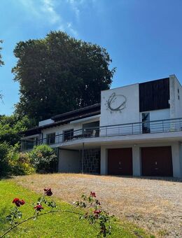Sanierungsbedürftige Villa aus den 60ern in Toplage mit zusätzlichem Baufenster! - Bad Saulgau