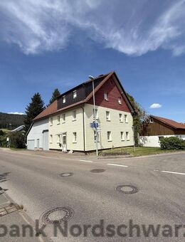 Fachwerk-Traum im Schwarzwald - Ein- /Zweifamilienhaus mit großem Grundstück und Scheune - Baiersbronn