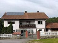 Großes Einfamilienhaus auch als Zweifamilienhaus nutzbar! - Geiersthal