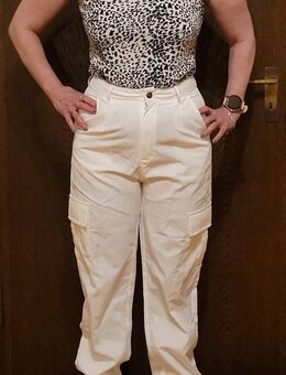 Modische leichte Weiße Damen Sommer Hose - Uchte