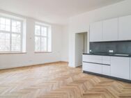 2-Zimmer-Wohnung mit Altbaucharakter - Haar