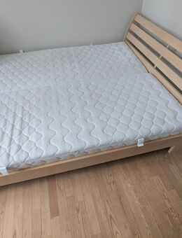 Bettgestell 180 x 200 cm inkl. Lattenrost zu verkaufen - Berlin Charlottenburg-Wilmersdorf
