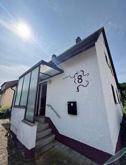 Geräumiges Einfamilienhaus auf 590 m² Grundstück - mit Garage, Keller und Garten - Heidenheim (Brenz)