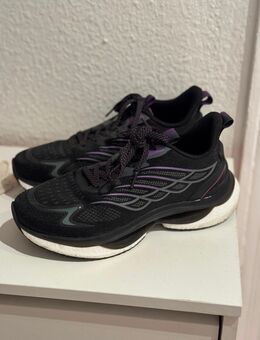 Damen Sportschuhe - Berlin