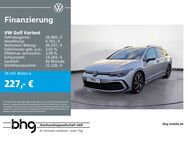 VW Golf Variant, 2.0 TDI R-Line Golf, Jahr 2021 - Freiburg (Breisgau)