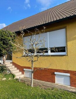 Großzügiger Bungalow mit Wintergarten in schöner Lage - Bad Windsheim
