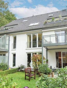 Wohnen im Grünen - charmante Erdgeschosswohnung mit Garten und Terrasse am Waldrand - Mülheim (Ruhr)