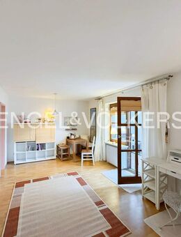 Charmante Wohnung mit großem Balkon im Zentrum von Lindenberg - Lindenberg (Allgäu)