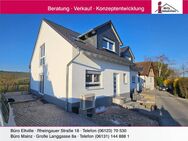 **Neubau-Erstbezug in Stadecken-Elsheim** Luxuriöse Doppelhaushälfte in gewachsener 1-A Wohnlage - Stadecken-Elsheim