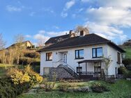 Freistehender Bungalow mit großem Potenzial - gestalten Sie Ihr neues Zuhause! - Bad Karlshafen