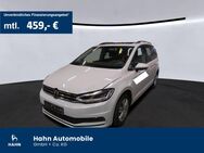 VW Touran, 2.0 TDI, Jahr 2022 - Kornwestheim