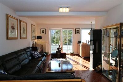 Haus im Haus!! 6 Zi.-Wohnung mit Gartenanteil und 2 Terrassen im Dingolfinger Stadtteil Brunnerfeld