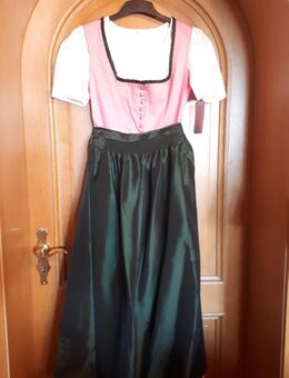 komplettes Landhaus- / Dirndloutfit in Größe 38 | neu und ungetragen - Erding
