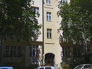 VERMIETETE 2-Zimmer-Wohnung zur KAPITALANLAGE über den Dächern von Steglitz - Berlin