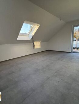 Neubau, Dachgeschosswohnung mit Balkon inkl. Malerarbeiten - Bocholt