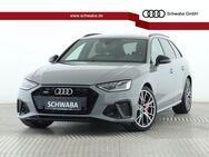 Audi A4, Avant S line 40 TFSI quattro, Jahr 2022 - Gersthofen