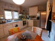 Außergewöhnliche Maisonettewohnung in ruhiger Hinterhoflage mit Kamin und Terrasse. - Karlsruhe