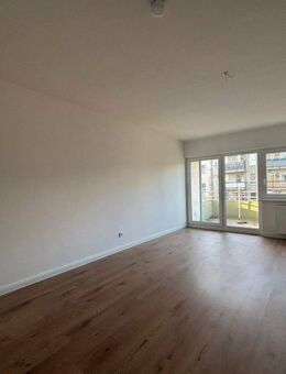 Attraktive 1-Zimmer-Wohnung direkt am Heidelberger Platz - Berlin